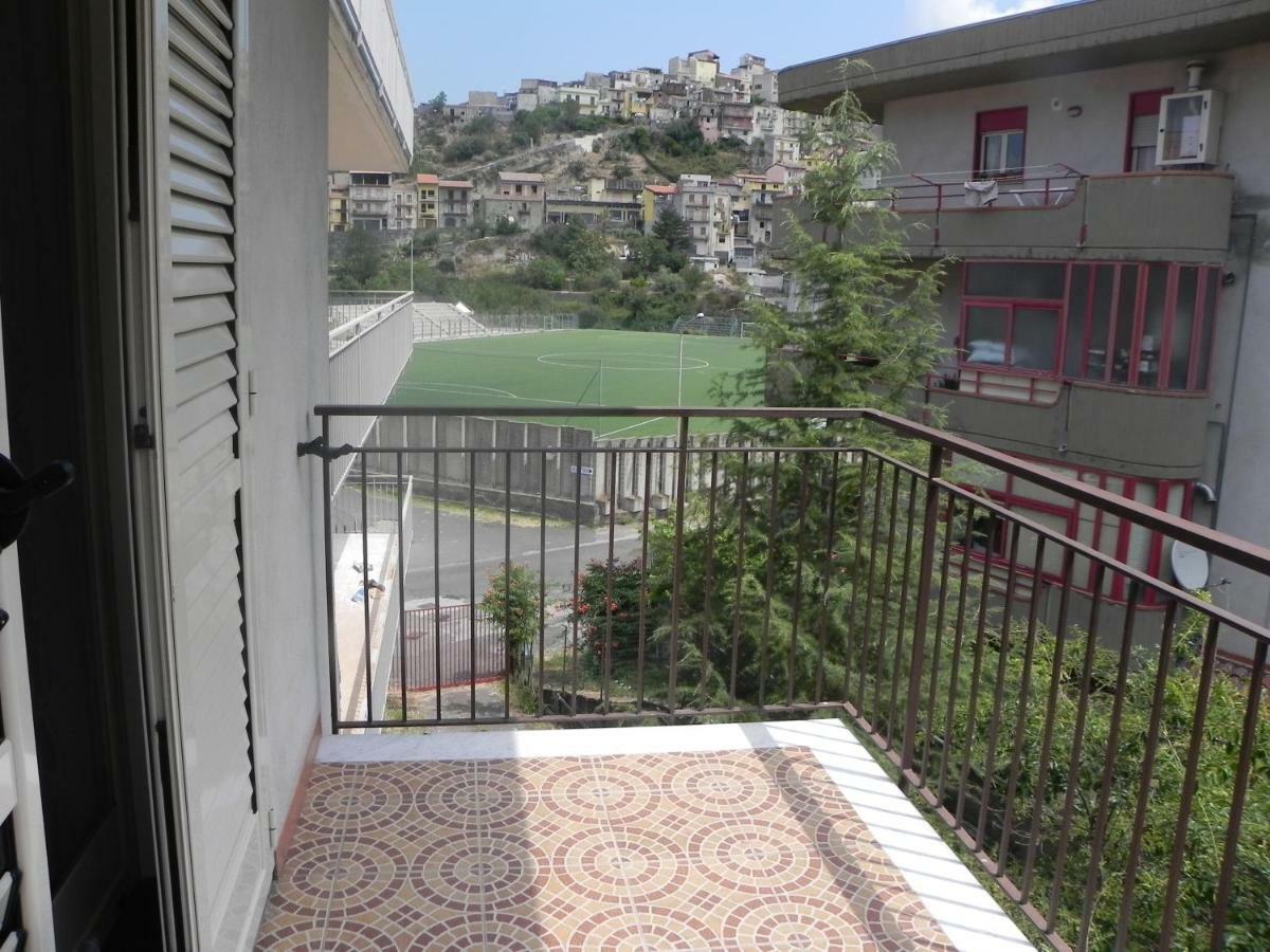 Affittacamere Bellavista Кастільйоне-ді-Сицилія Екстер'єр фото